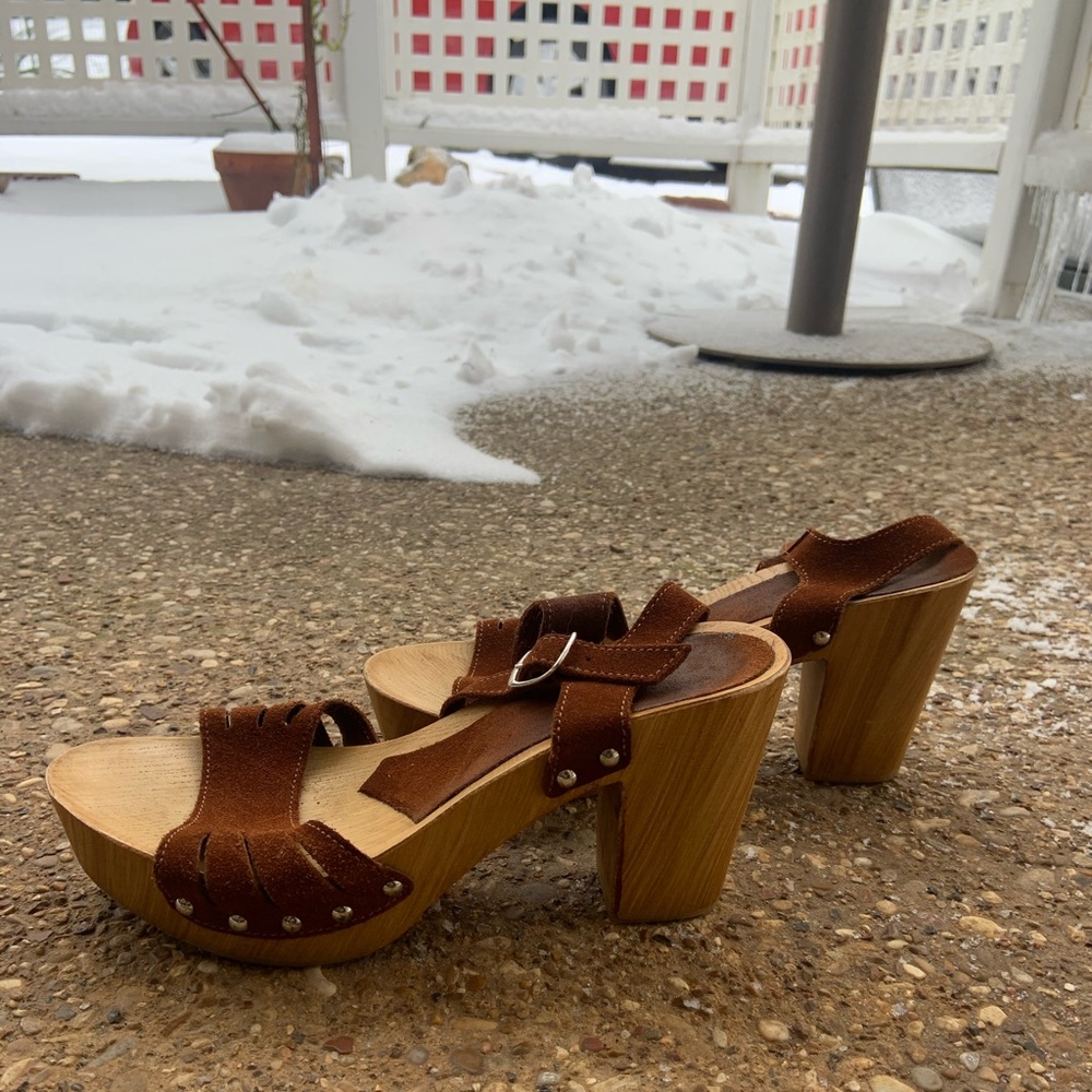 Leather heels